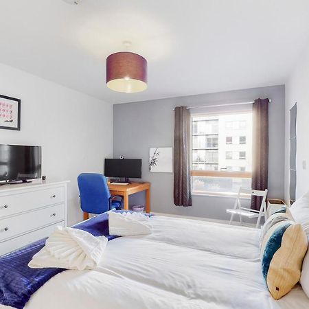 Lovely 1 Bed Apartment In Streatham London Exteriör bild